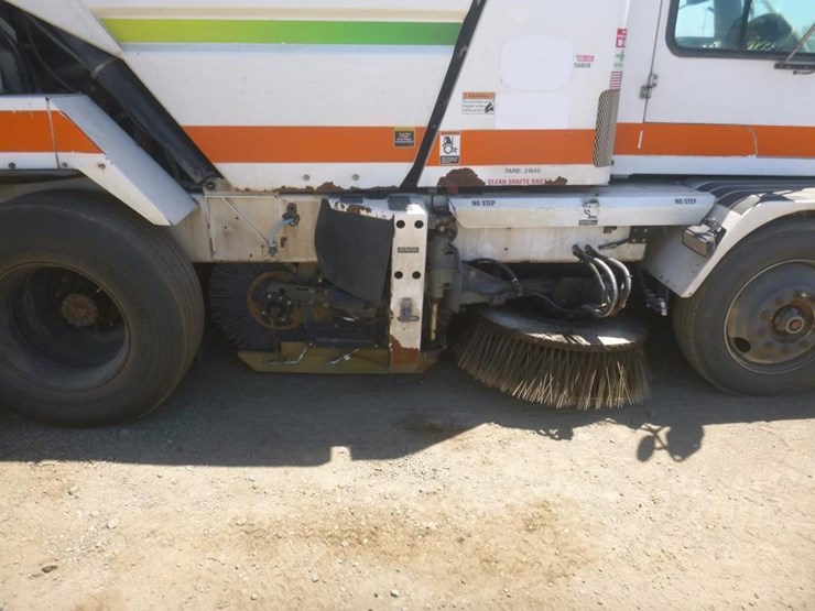 2013-global-m4-sweeper-image-11