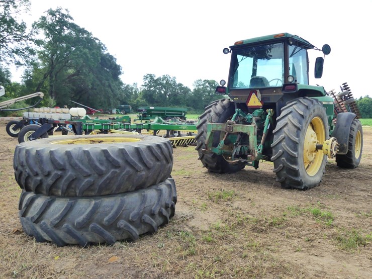 1998-john-deere-4650-image-3