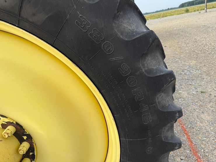 2002-john-deere-4710-image-36