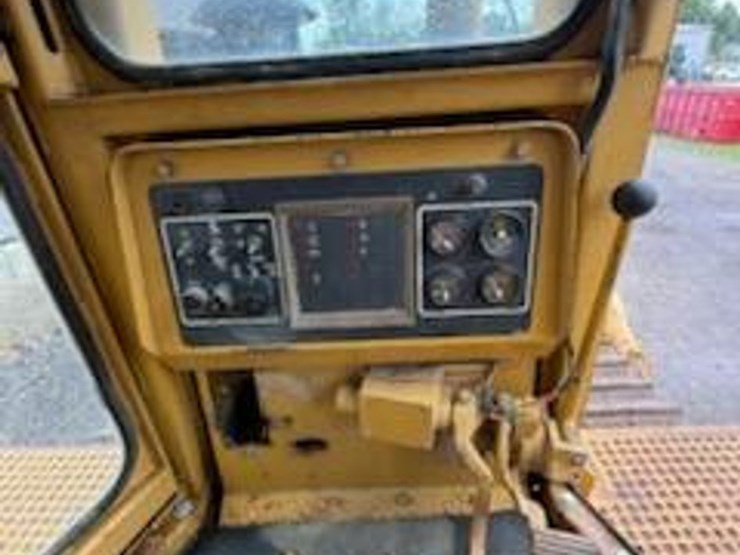 1991-caterpillar-d8n-image-12