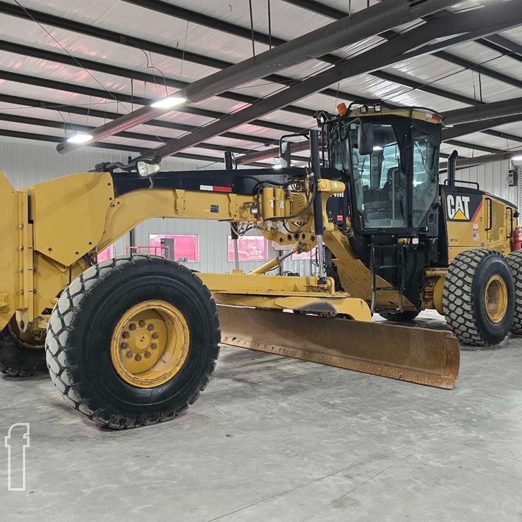 2013 CATERPILLAR 14M