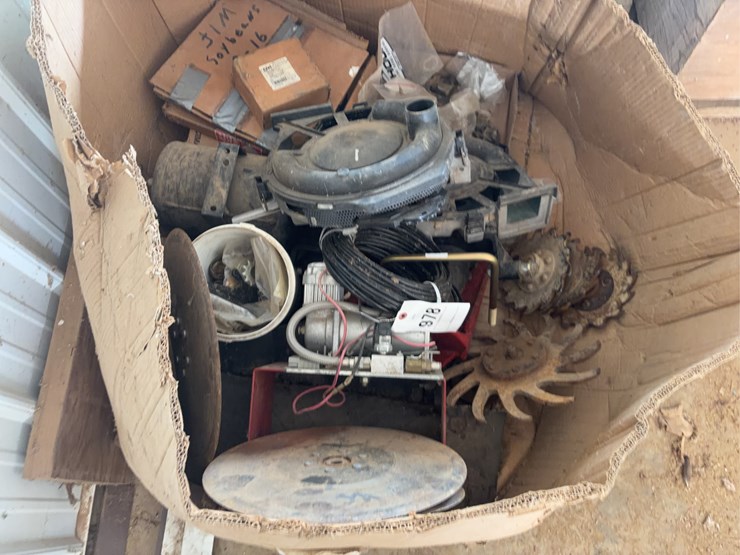 pallet-of-spare-early-riser-parts.-image-2
