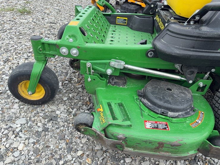 john-deere-7iron-image-10
