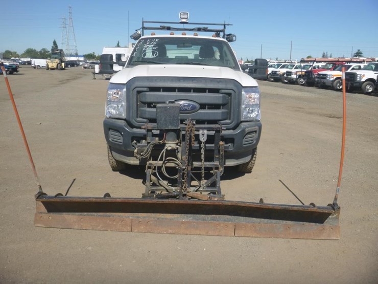 2014-ford-f350-image-9