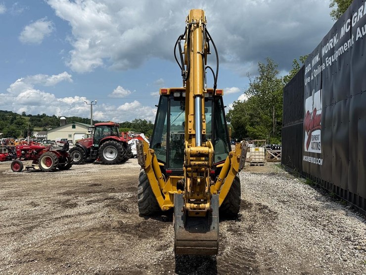 caterpillar-420d-image-3