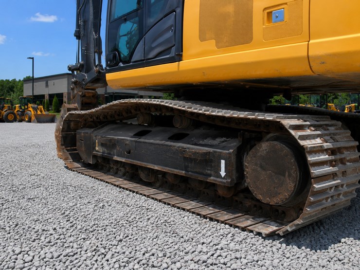 2019-deere-160g-lc-image-3