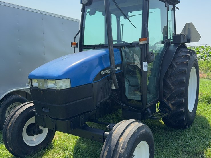 new-holland-tn65d-image-2