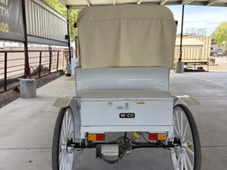 2024-meco-mc-e-electric-carriage-image-6