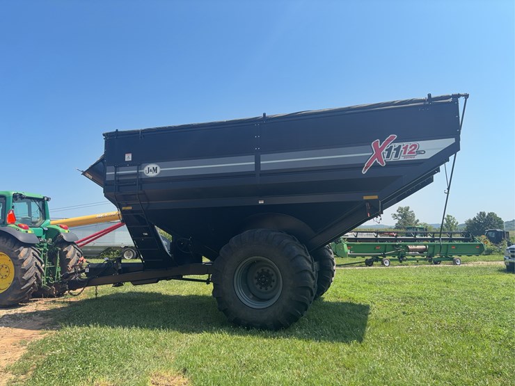 2022-j&m-x1112sd-series-grain-cart-image-2