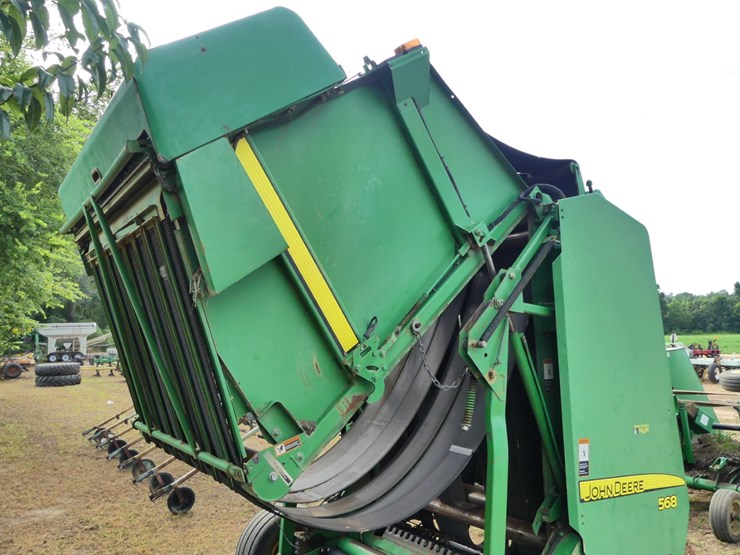 john-deere-568-image-6