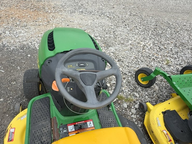 john-deere-l118-image-34