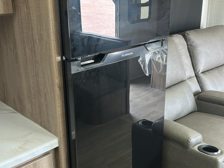 #140-•-2025-grand-design-imagine-xls-22mle-camper-image-60