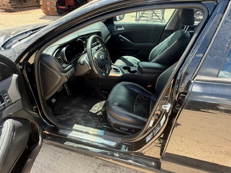 #83572-•-2013-kia-optima-image-35