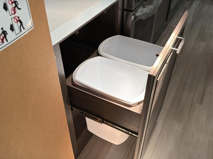 #138-•-2022-grand-design-solitude-345gk-camper-image-52