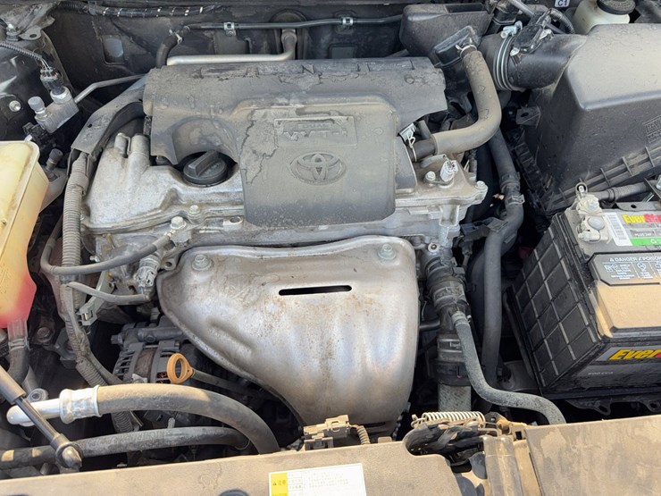 2018-toyota-rav4-image-39