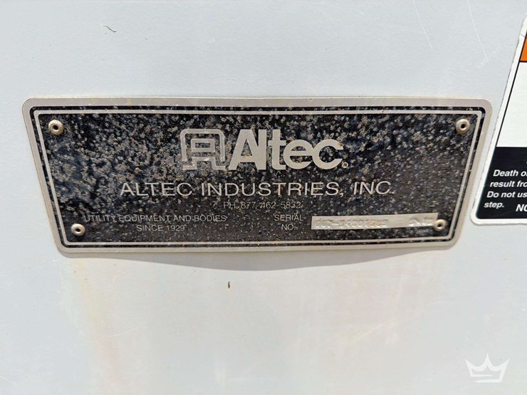 2019-international-durastar-4300-image-38