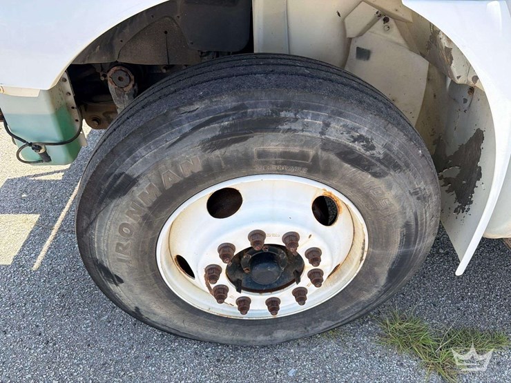 2013-international-durastar-4300-image-50
