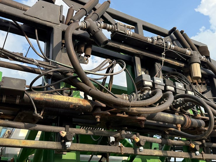 2002-john-deere-4710-image-79