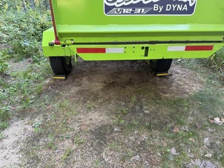 #159-•-2024-dyna-products-v12-31-towable-brush-chipper-image-24
