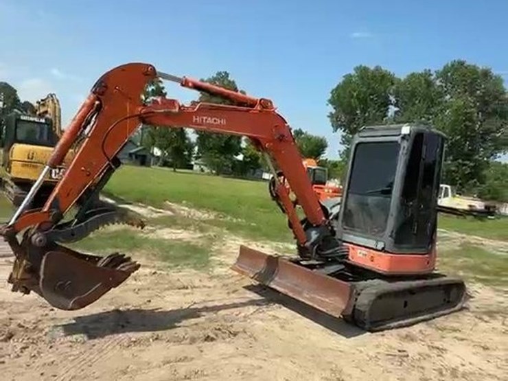 2006-hitachi-zx50u-2-image-3
