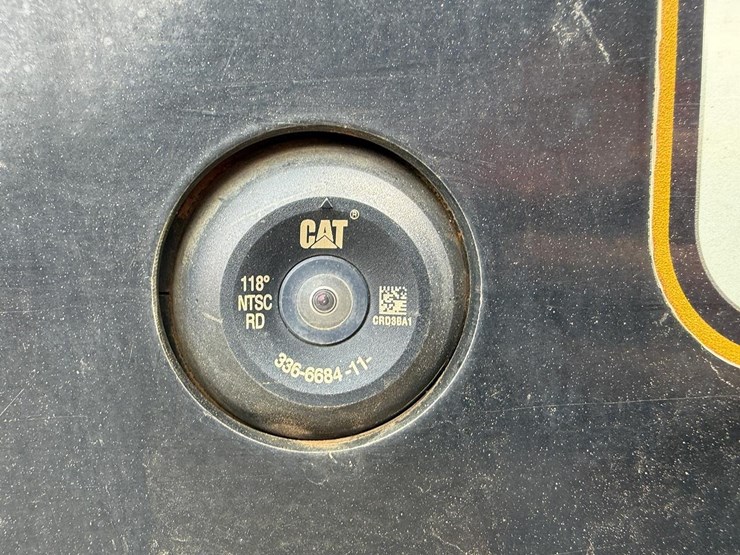 2022-caterpillar-259d3-image-29