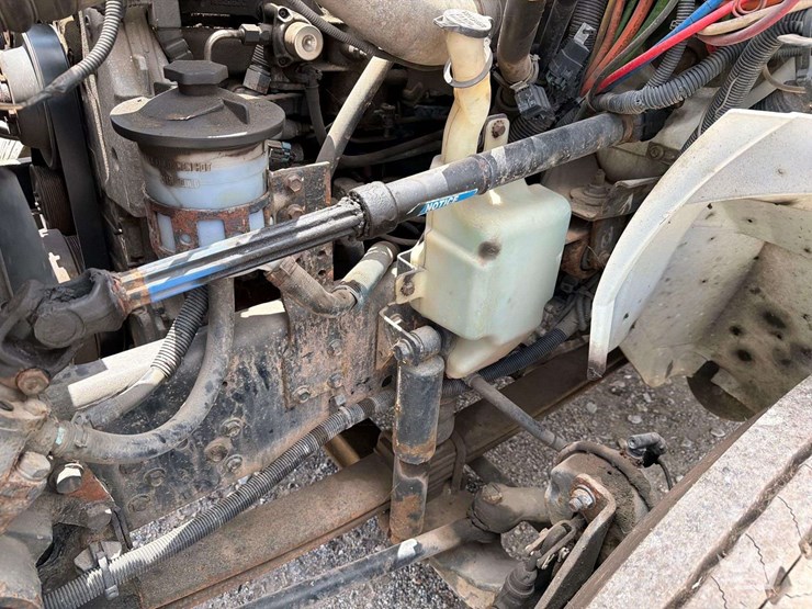 2008-international-durastar-4300-image-12