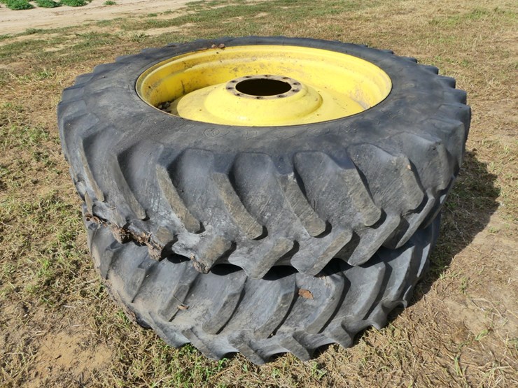 2008-john-deere-8430-image-3