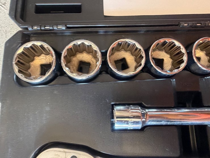 #10-•-craftsman-socket-wrench-set-image-9