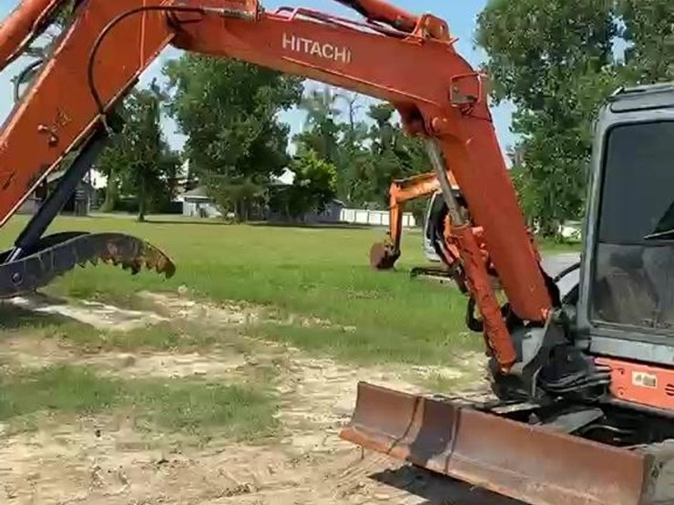 2006-hitachi-zx50u-2-image-16