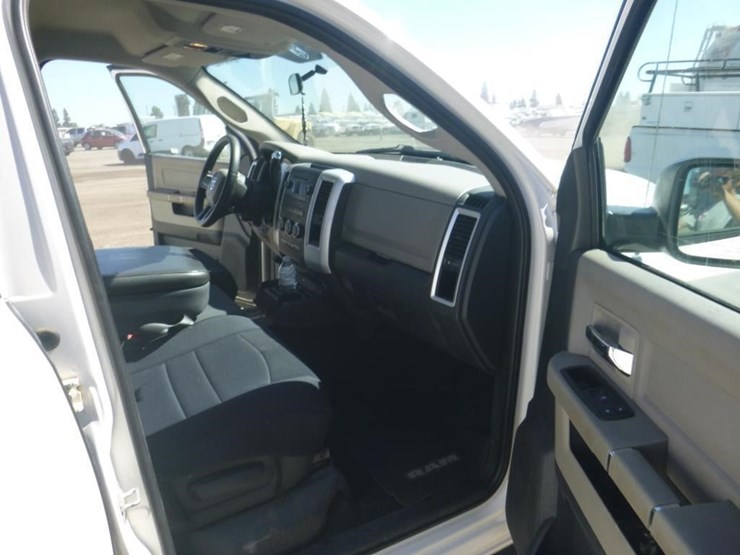 2009-dodge-1500-image-6