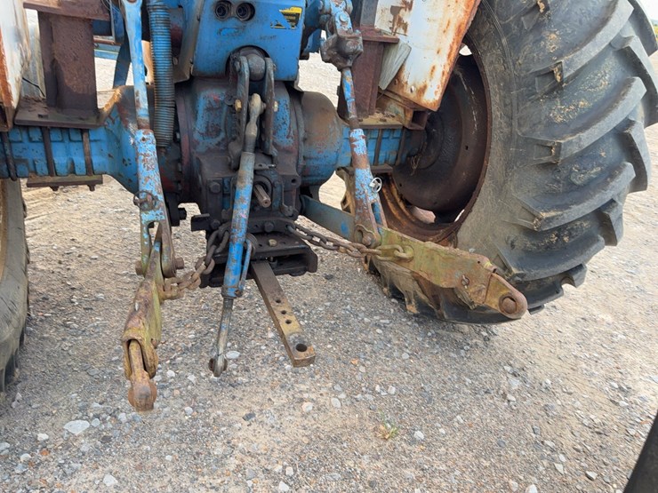 ford-tractor-image-17