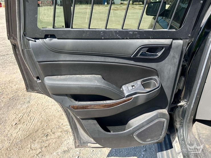 2019-chevrolet-tahoe-image-20