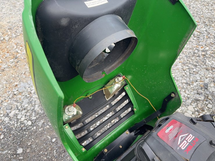 john-deere-l118-image-18