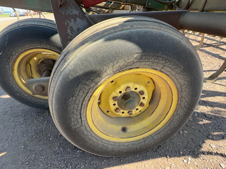 john-deere-960-image-9