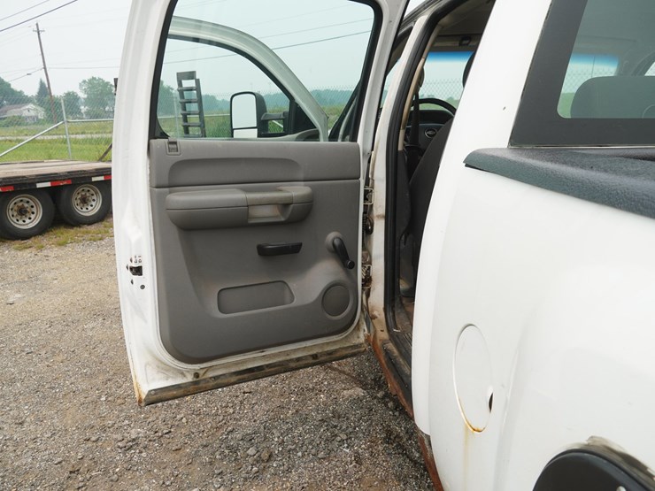 2008-chevrolet-2500-image-69