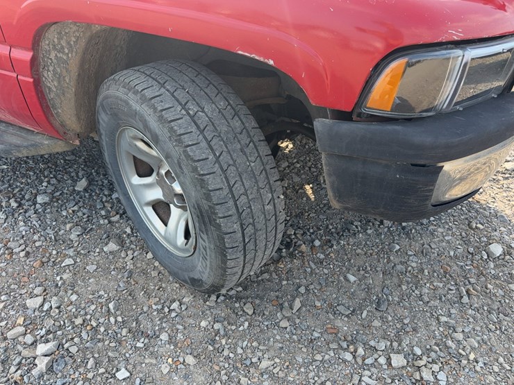 2001-dodge-ram-1500-image-9