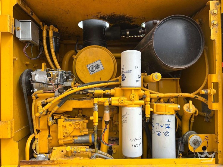 2002-caterpillar-120h-image-7