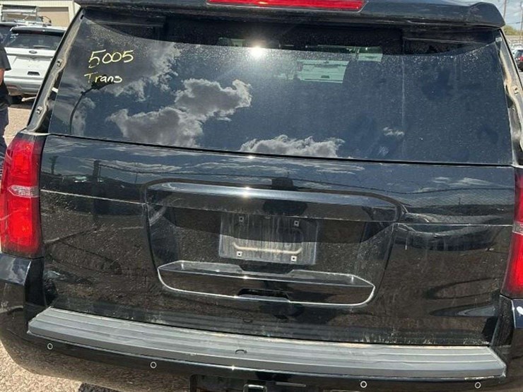 2020-chevrolet-tahoe-image-6