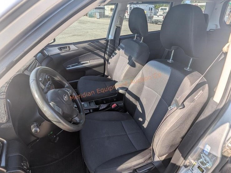 2012-subaru-forester-image-15