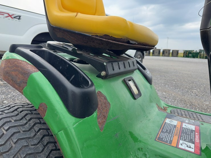 john-deere-l118-image-27