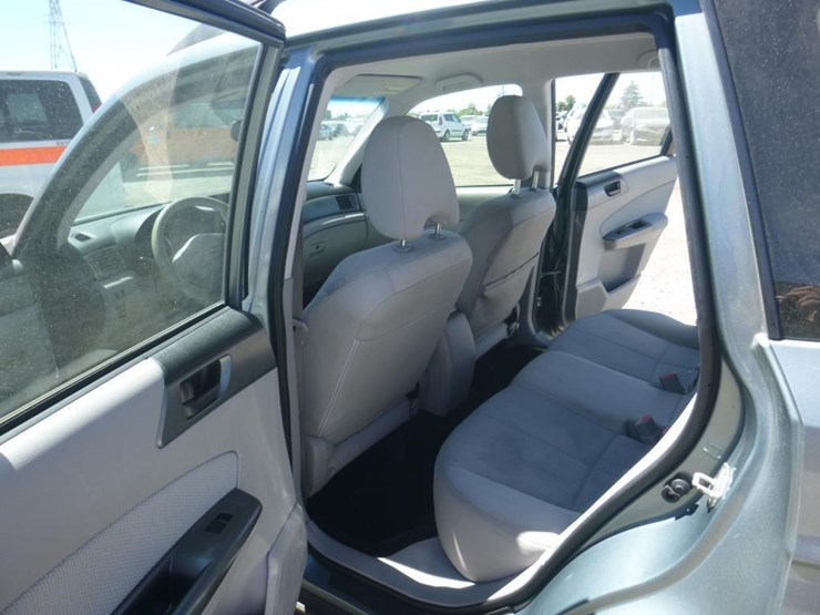 2012-subaru-forester-image-7