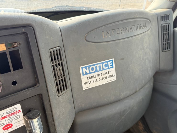 2007-international-durastar-4300-image-115