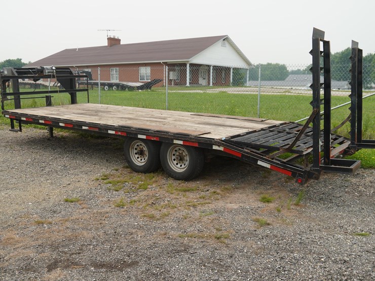 #136-•-2013-appalachian-49290-24'-trailer-image-45