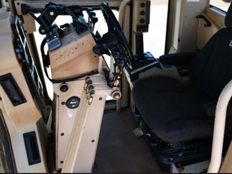 2002-caterpillar-140h-image-9