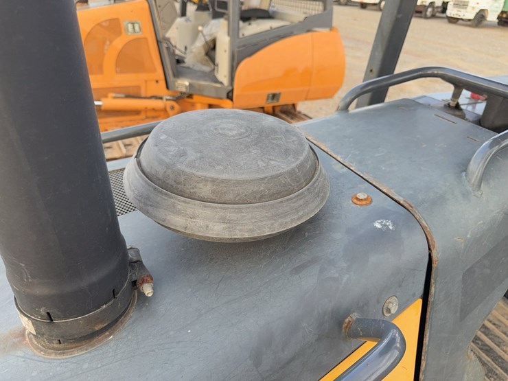 deere-450j-image-36