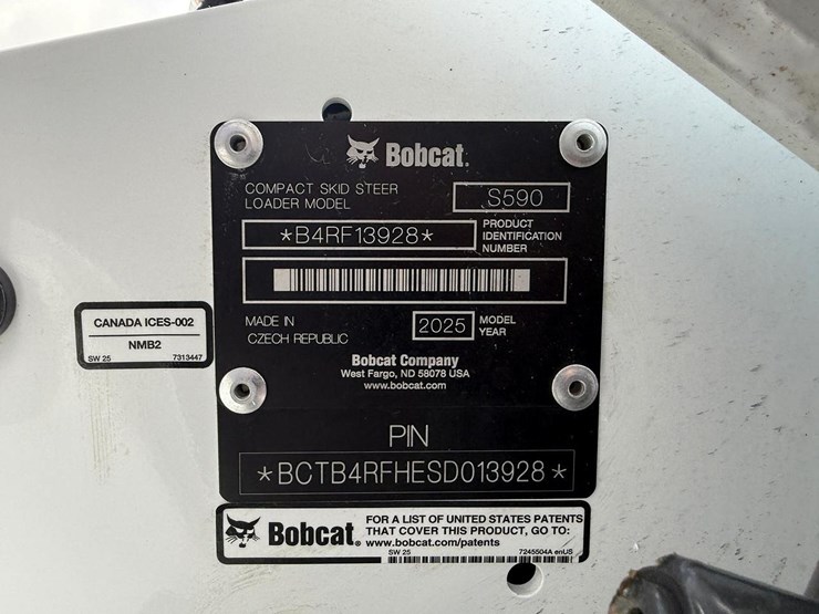 2025-bobcat-s590-image-24