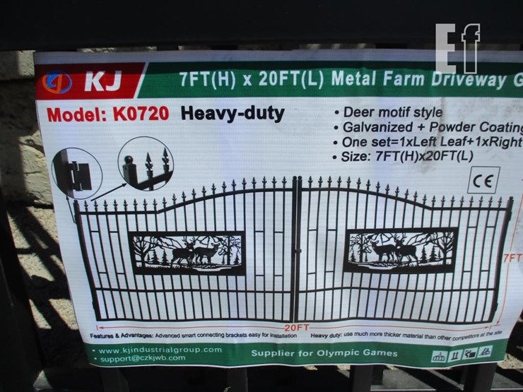 7'-x-20'-bi-parting-driveway-farm-gate-image-6