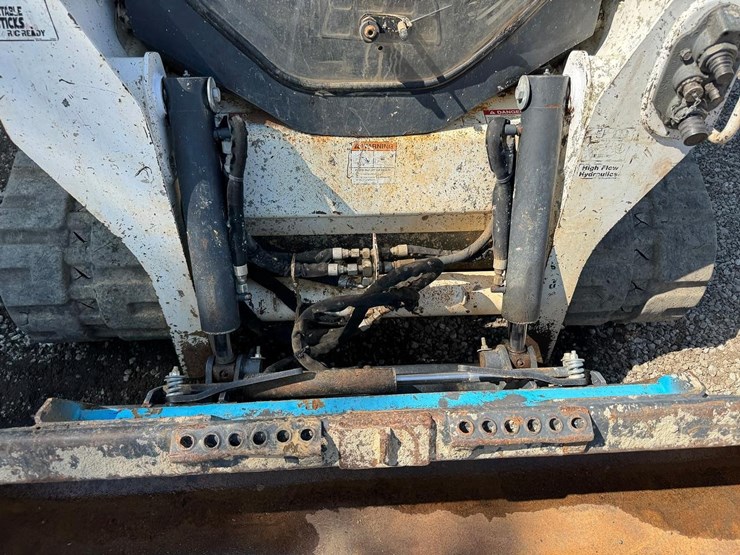 bobcat-t590-image-9