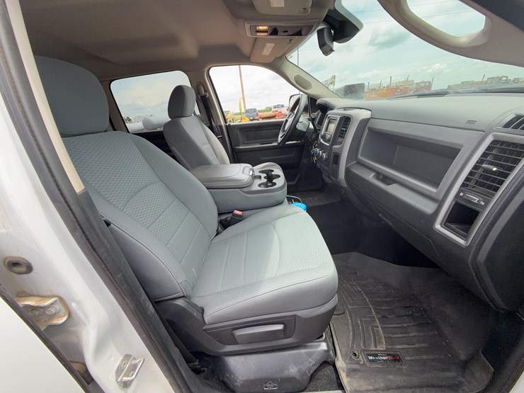 2015-dodge-3500-image-20