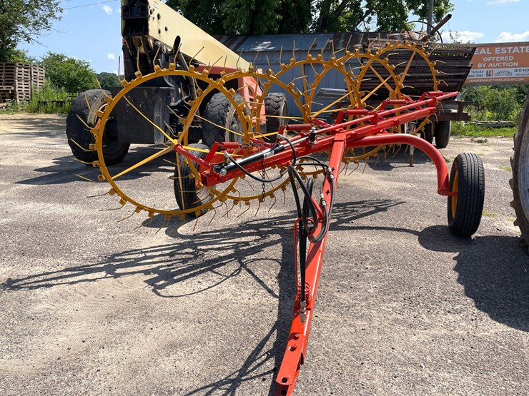 #2103-•-5-wheel-rake-image-1